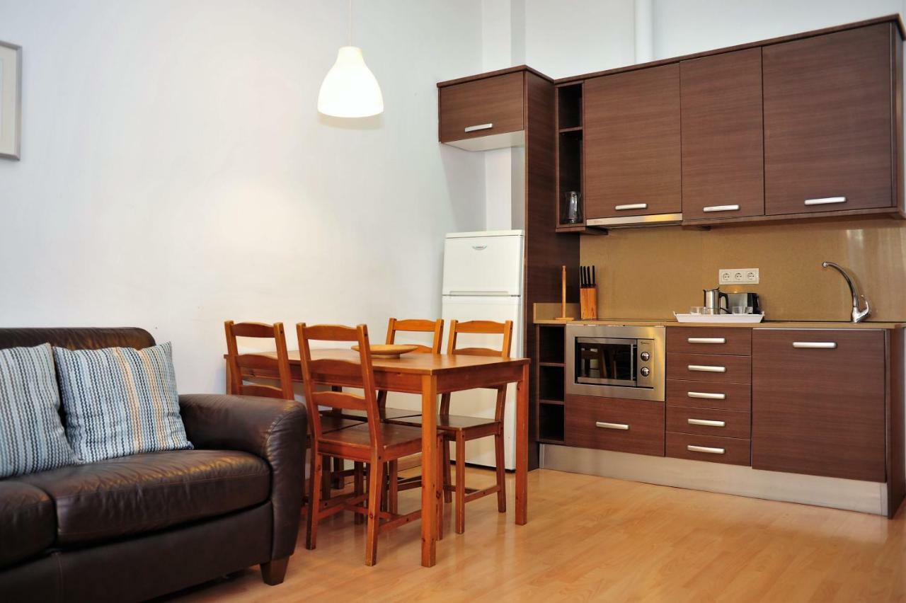 ברצלונה Apartamentos Bejar מראה חיצוני תמונה